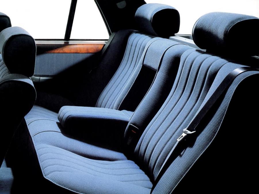 Lancia Thema 1984 года  (фото 20 из 26)